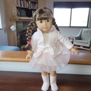 Molly McIntire™ Doll Costco Beforever Boxed Set Retired + Additional Outfit.